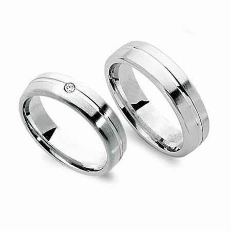 Schwarz Trauringe/Eheringe Basic SW043