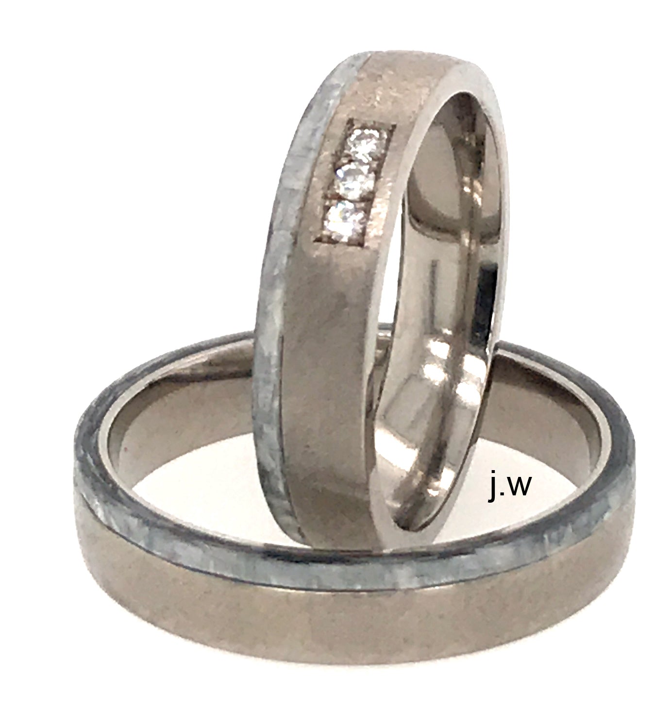 Produktbild: Tantalum Magic Titan/Carbon Trauringe/Eheringe 31100-30100