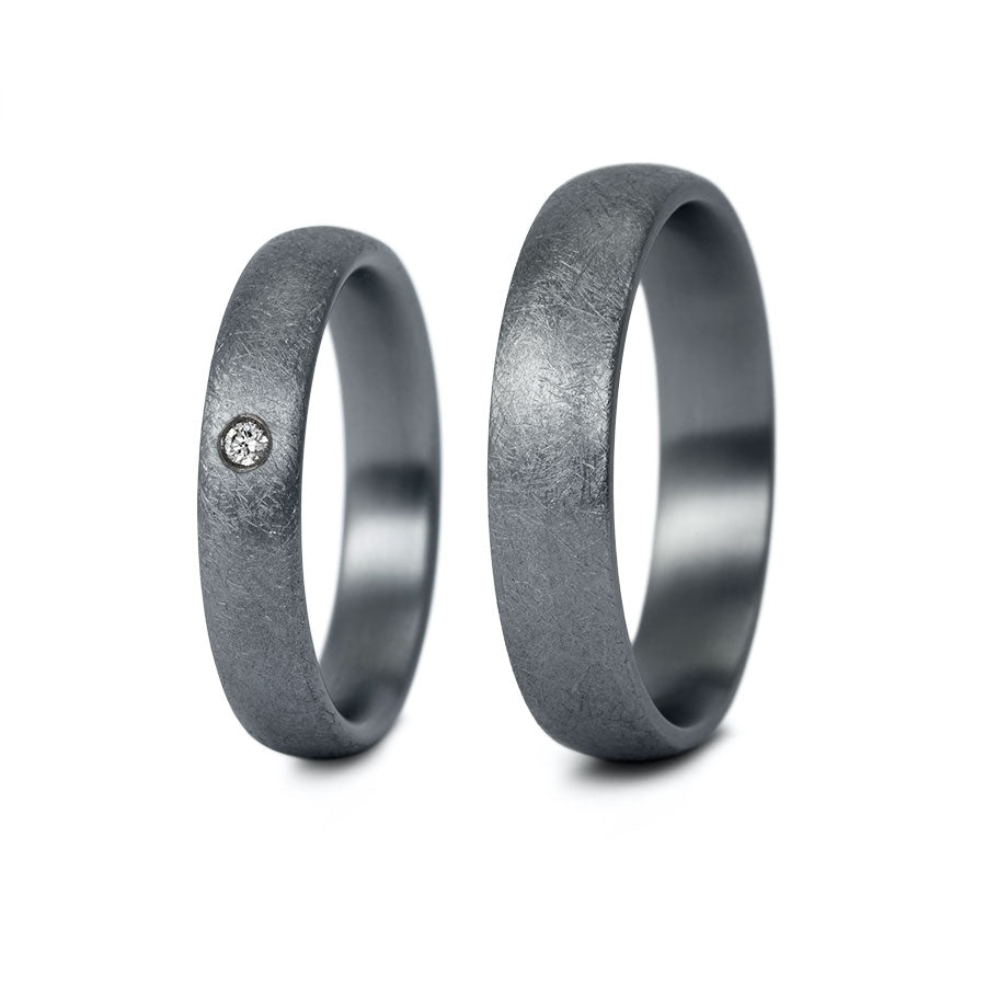 Tantal Trauringe P1 4+5 mm 1 Brill. 0.0166ct.