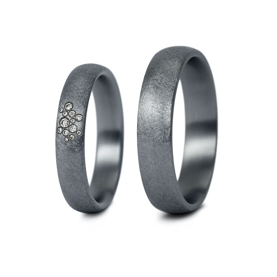 Tantal Trauringe P1 4+5 mm 13 Brill. 0.052ct.