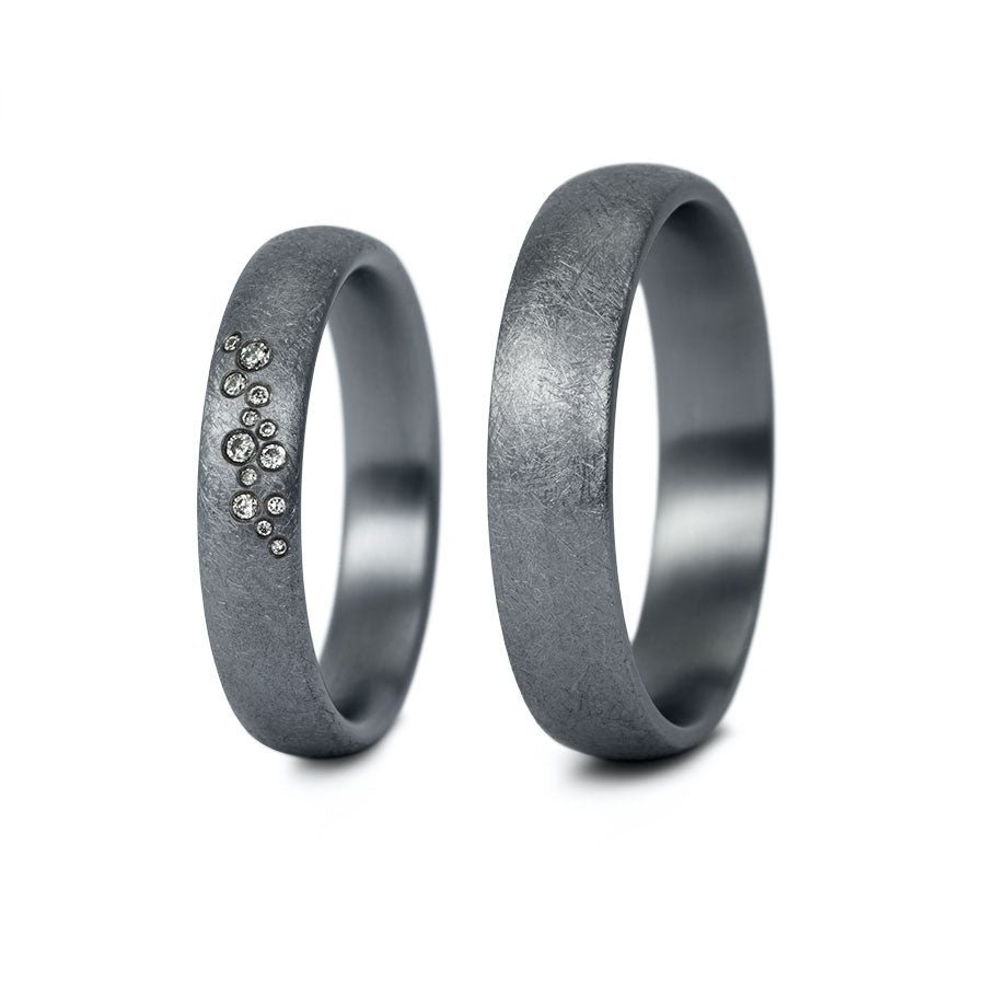 Tantal Trauringe P1 4+5 mm 13 Brill. 0.039ct.