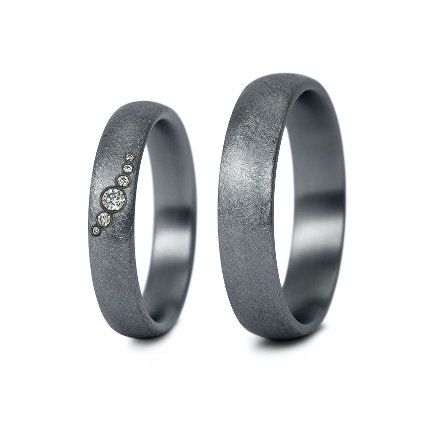 Tantal Trauringe P1 4+5 mm 6 Brill. 0.032ct.