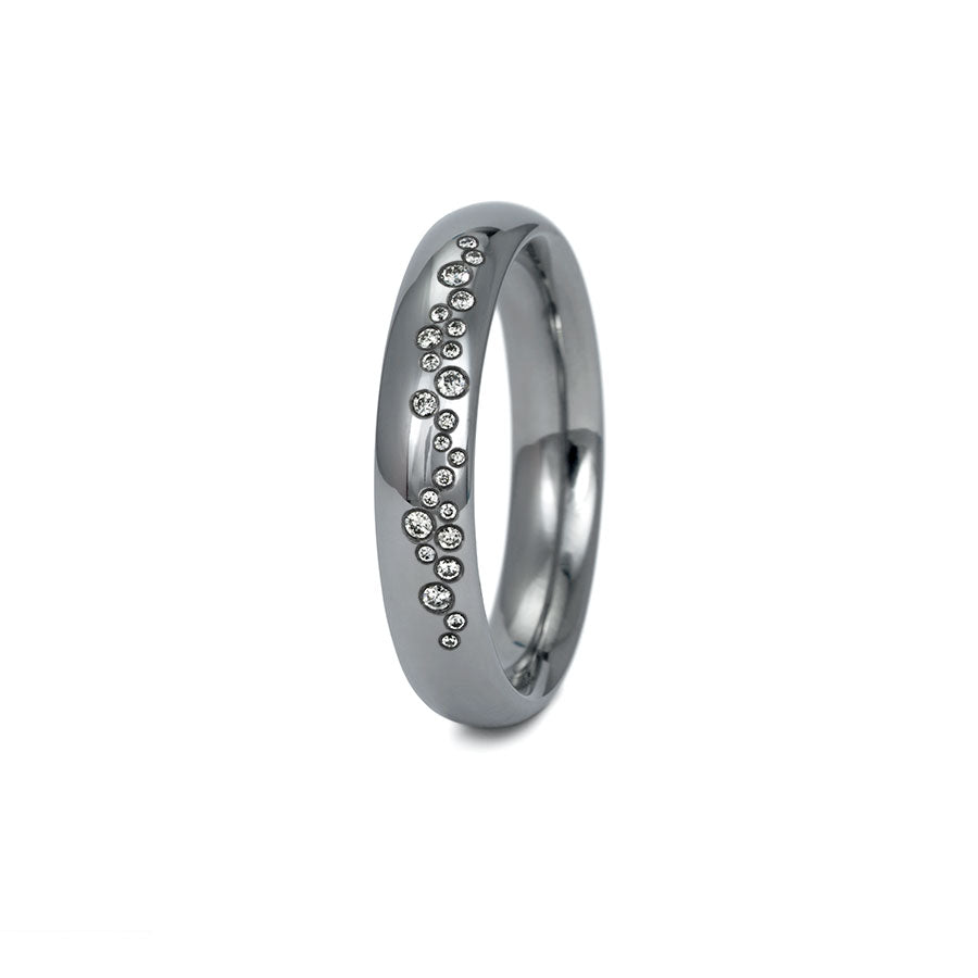 Tantal Trauringe P1 Poliert 4+5 mm 24 Brill. 0.075ct.