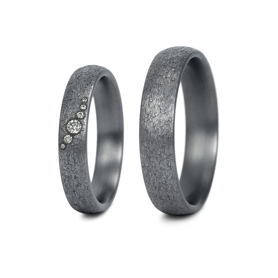 Tantal Trauringe P1 4+5 mm 6 Brill. 0.032ct.