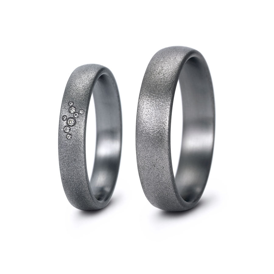 Tantal Eheringe P1 4+5 mm 8 Brill. 0.023ct.
