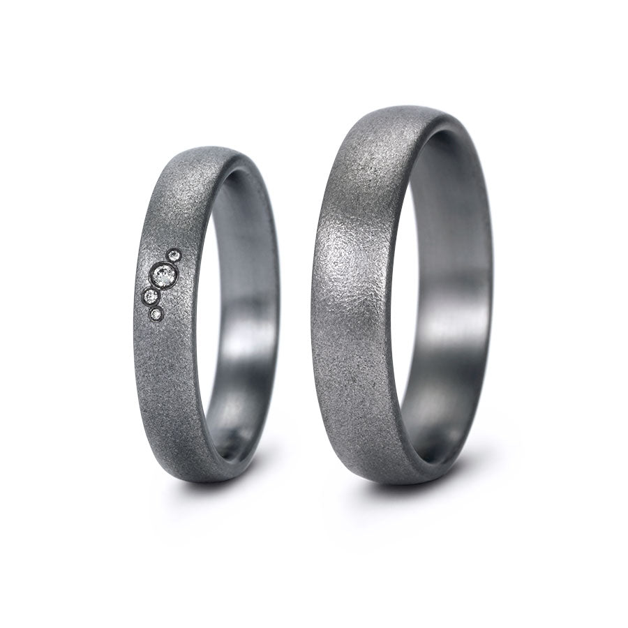 Tantal Trauringe P1 4+5 mm 4 Brill. 0.019ct.