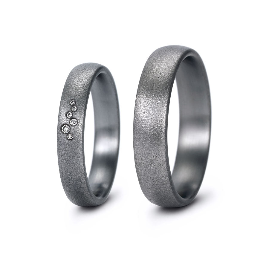 Tantal Trauringe P1 4+5 mm 6 Brill. 0.017ct.