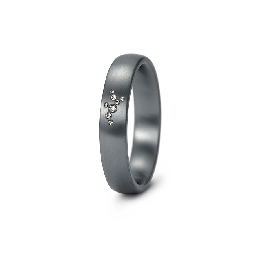 Tantal Trauringe P1 matt 4+5 mm 8 Brill. 0.023ct.