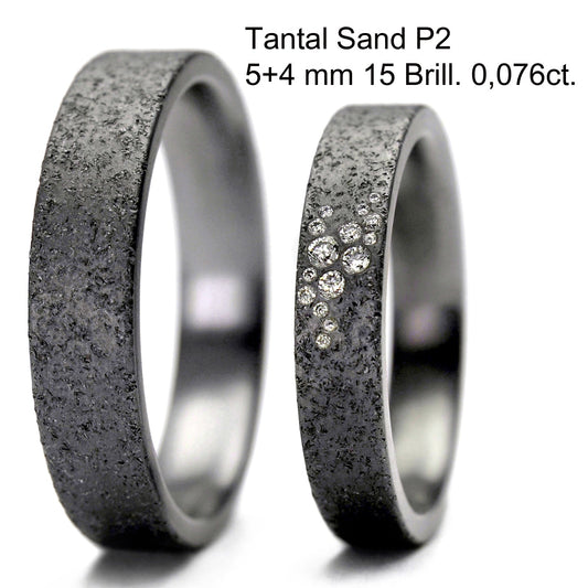 Tantalum Magic Trauringe/Eheringe 5 + 4 mm breite Sand P2 15 Brill. 0,076ct.